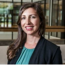 Lauren Diamond-Brown headshot