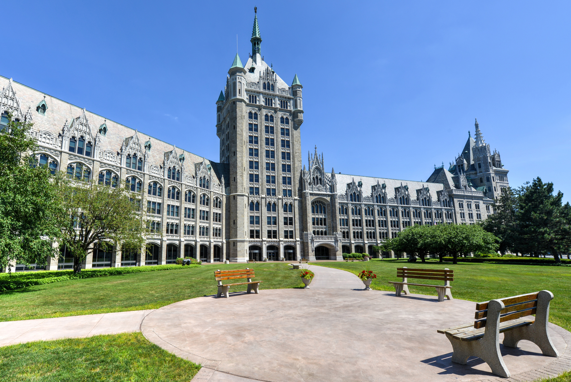 SUNY Albany Plaza