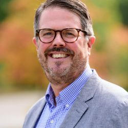 Chris Price headshot