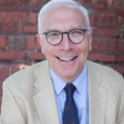 Garry Sanders headshot